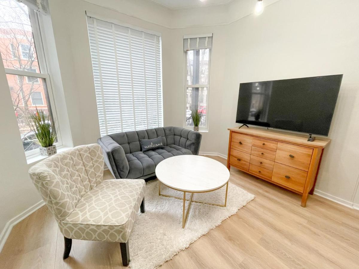 Wrigleyville Friends Unit - 5bdrm Chicago Eksteriør billede